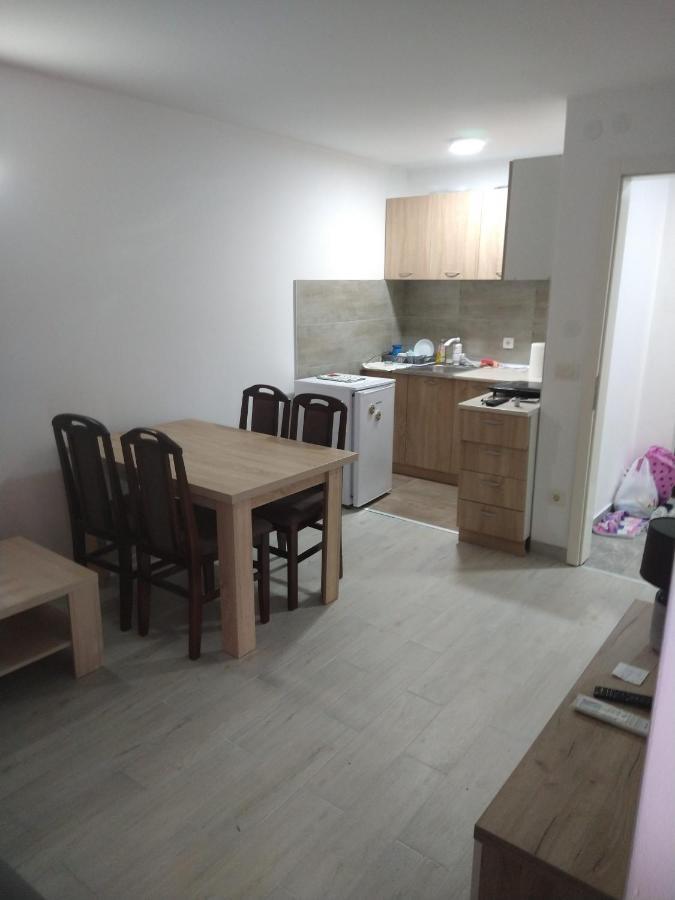 Apartman Ninic Vrnjačka Banja Exterior foto