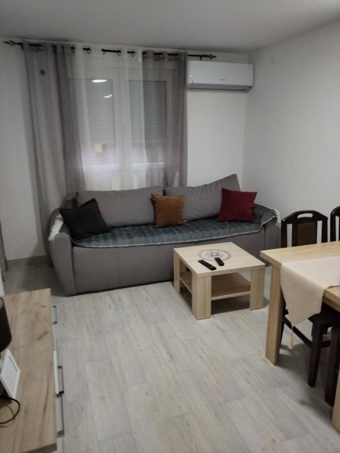 Apartman Ninic Vrnjačka Banja Exterior foto